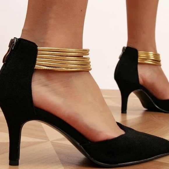 7.5 Metallic Heeled Ankle Strap Pumps - Picture 4 of 4